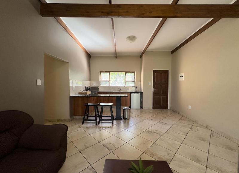Manor Hills Guest Lodge Rustenburg Exterior foto